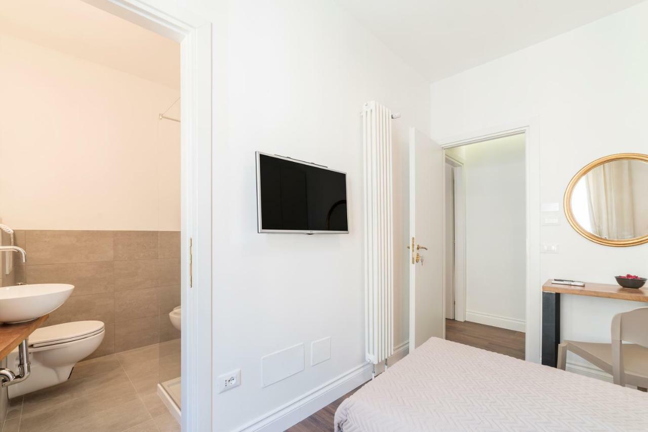 Hotel Guest Roma House Esterno foto